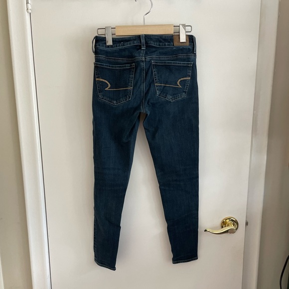 American Eagle Mid-Rise Skinny Jeans - Picture 2 of 5